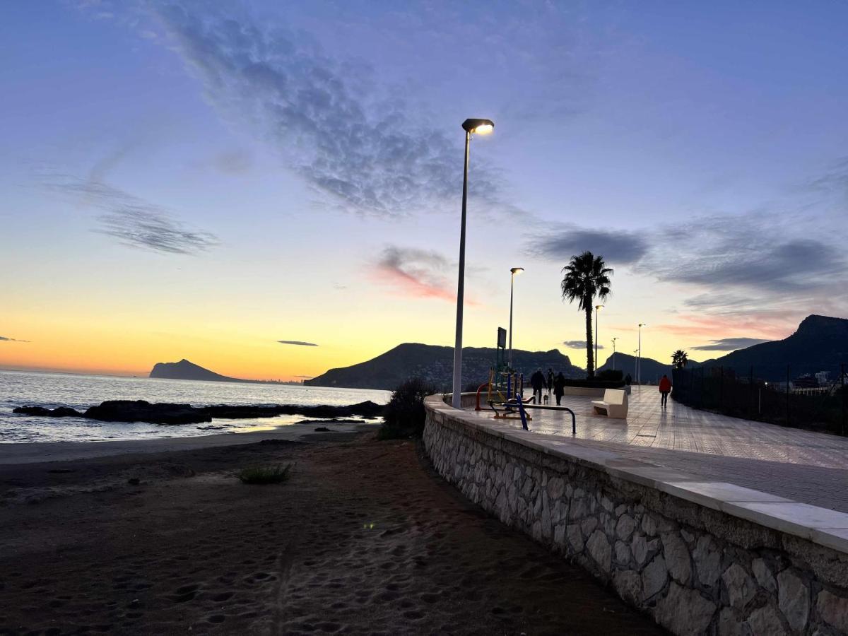 11B Tb 2º Linea De Playa 1 Dormitorio Y Wifi Calpe Luaran gambar